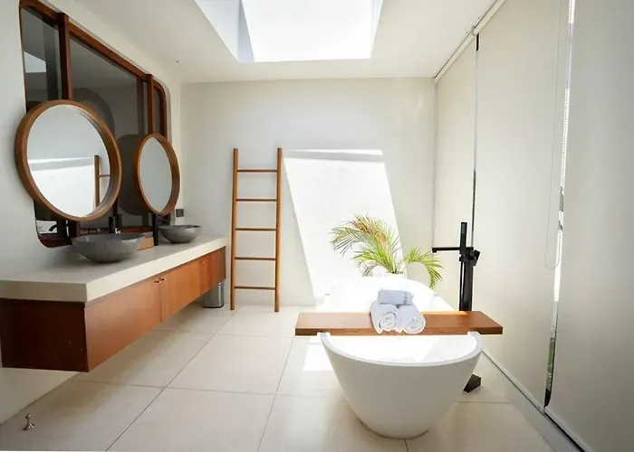 Bay Iii Villa Jimbaran